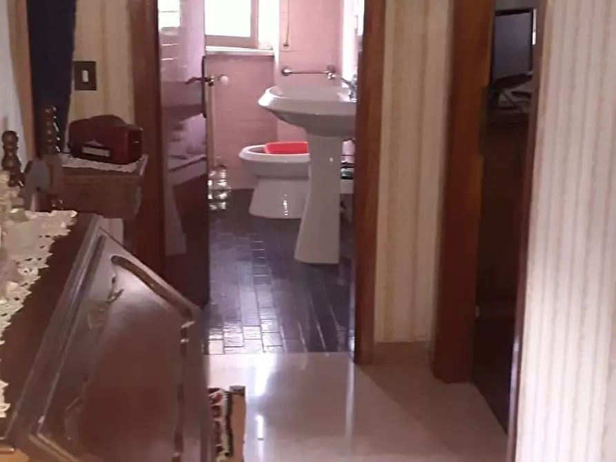 Immagine 4 di Appartamento in vendita  a Carrara