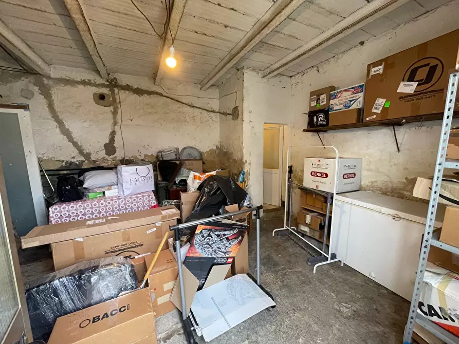 Immagine 13 di Porzione di casa in vendita  a Crespina Lorenzana