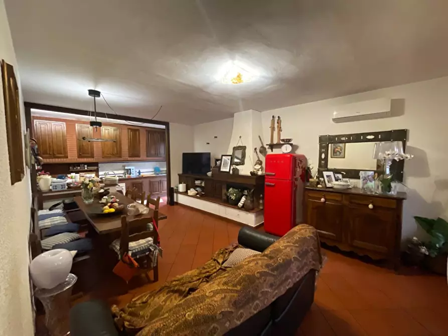 Immagine 26 di Porzione di casa in vendita  a Crespina Lorenzana