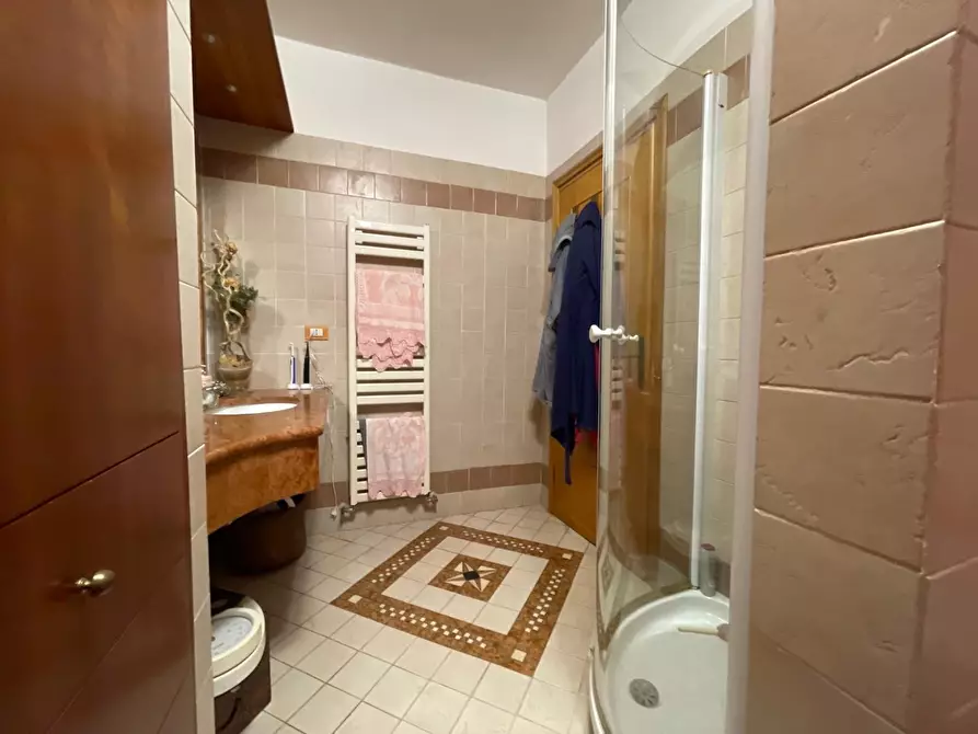 Immagine 33 di Porzione di casa in vendita  a Crespina Lorenzana