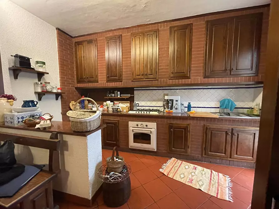 Immagine 22 di Porzione di casa in vendita  a Crespina Lorenzana