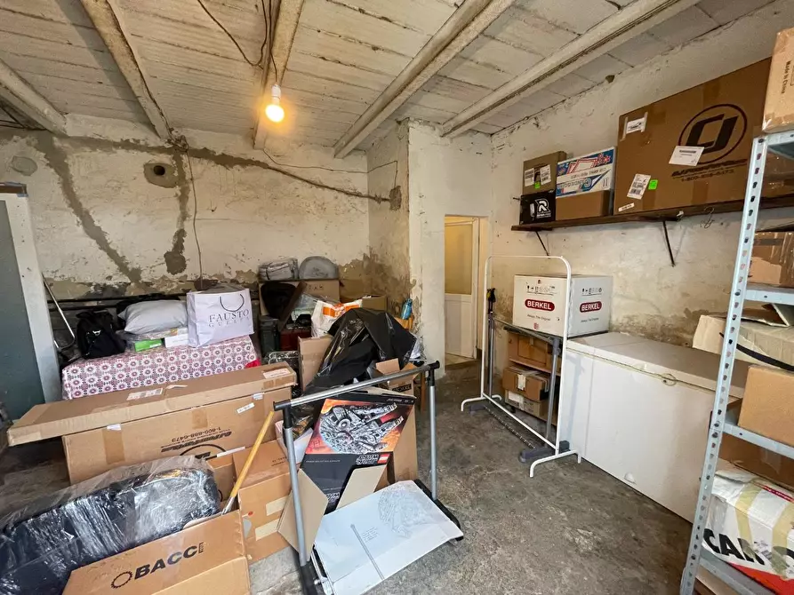 Immagine 12 di Porzione di casa in vendita  a Crespina Lorenzana