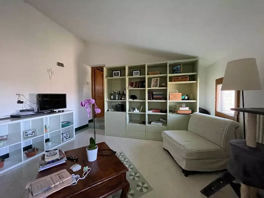 Immagine 7 di Appartamento in vendita  a Siena