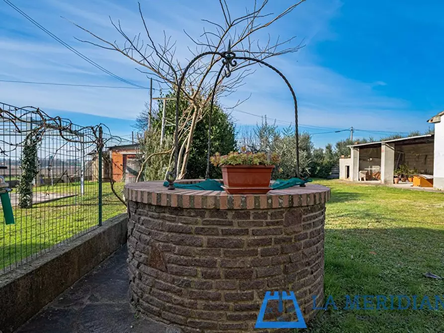 Immagine 50 di Casa indipendente in vendita  a Larciano