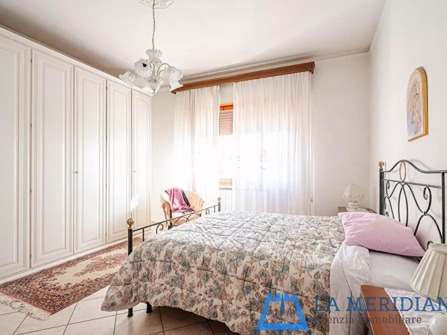 Immagine 22 di Casa indipendente in vendita  a Larciano