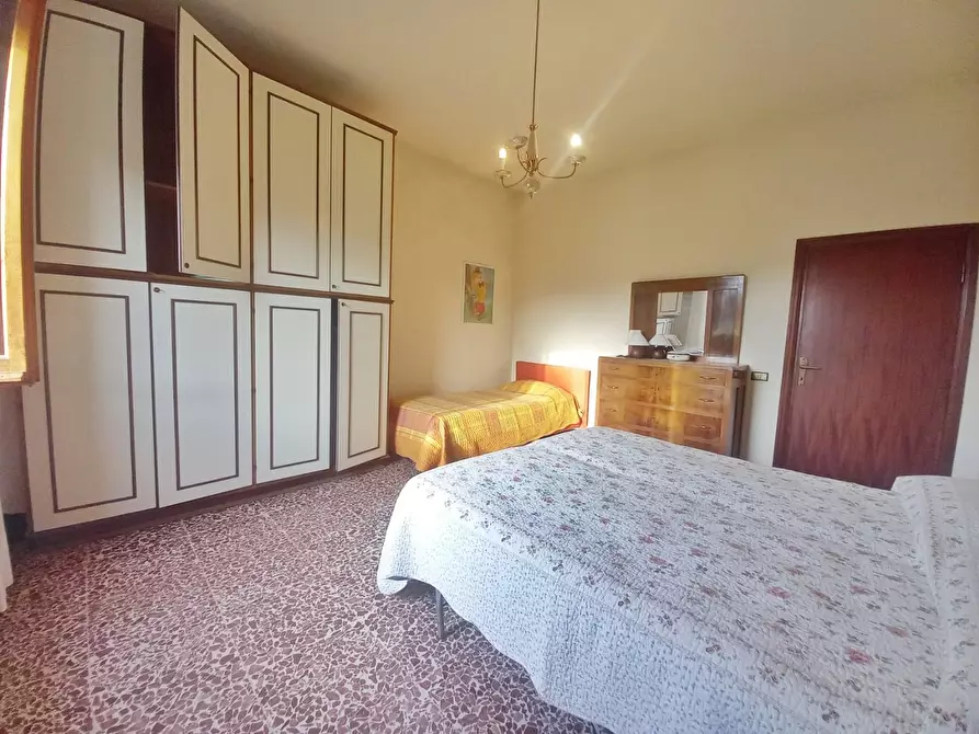 Immagine 26 di Appartamento in vendita  a Castelfiorentino