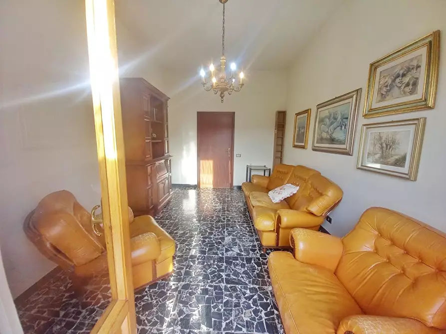 Immagine 15 di Appartamento in vendita  a Castelfiorentino