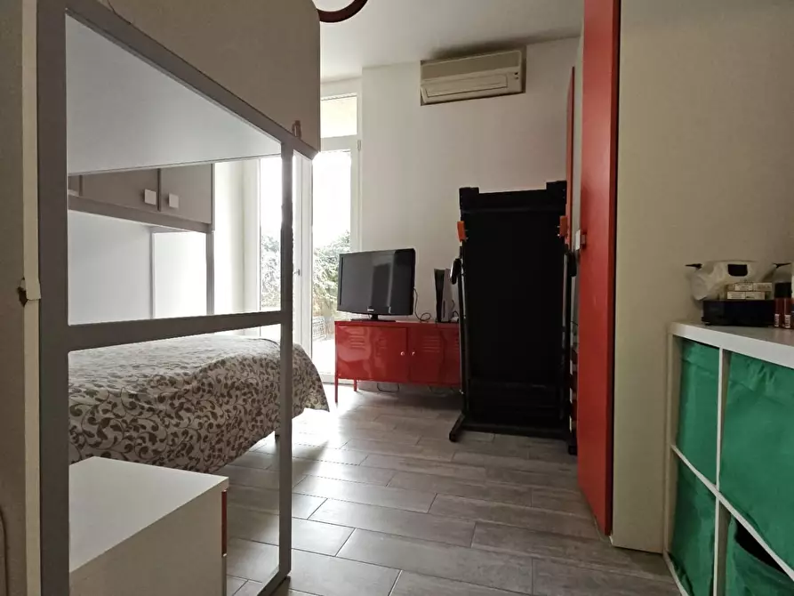 Immagine 24 di Appartamento in vendita  a Carrara