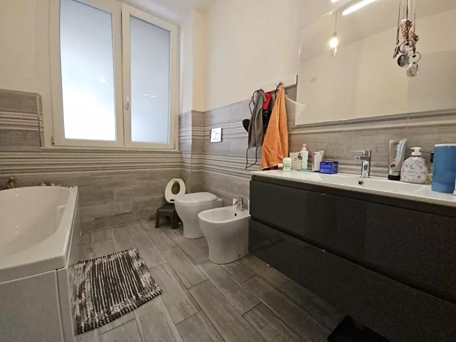 Immagine 20 di Appartamento in vendita  a Carrara