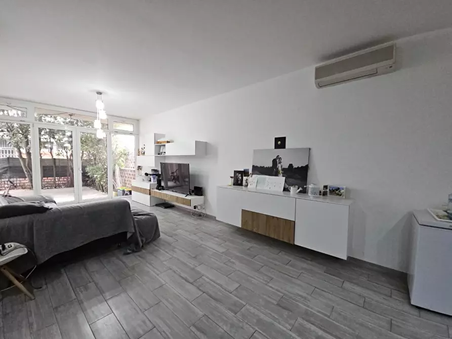 Immagine 32 di Appartamento in vendita  a Carrara