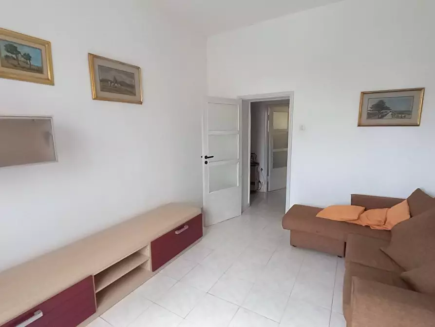 Immagine 3 di Appartamento in vendita  a Livorno