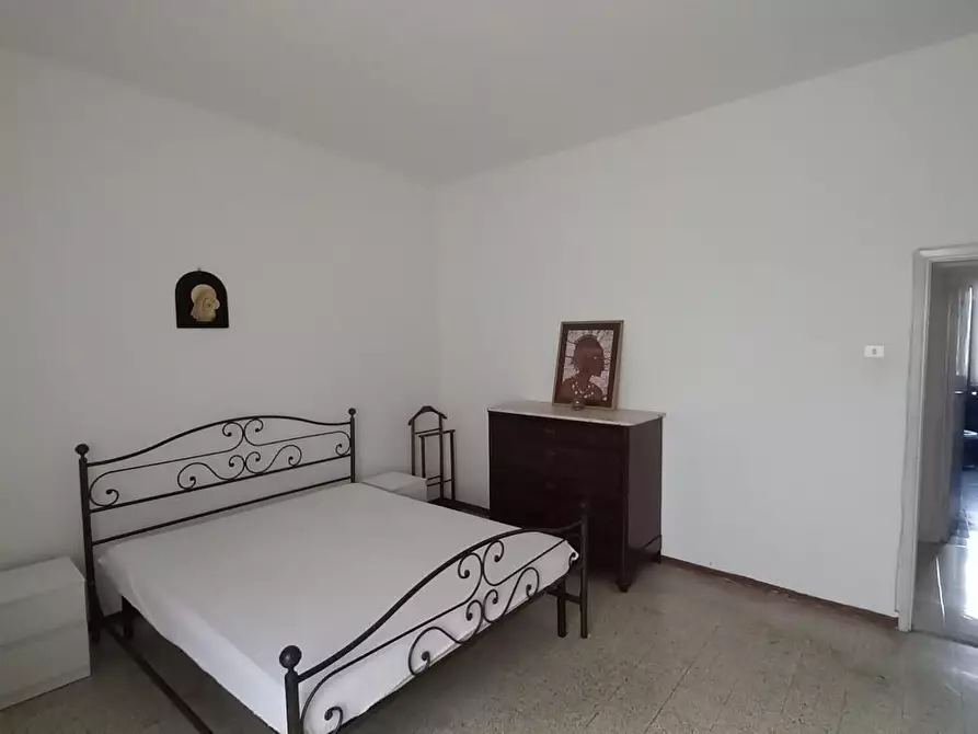 Immagine 10 di Appartamento in vendita  a Livorno