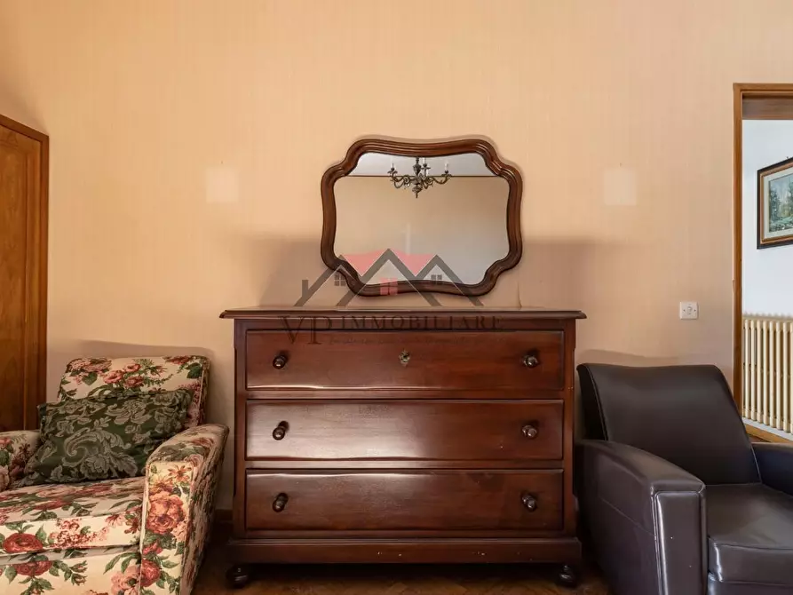 Immagine 33 di Appartamento in vendita  a Pomarance