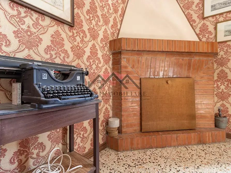 Immagine 18 di Appartamento in vendita  a Pomarance