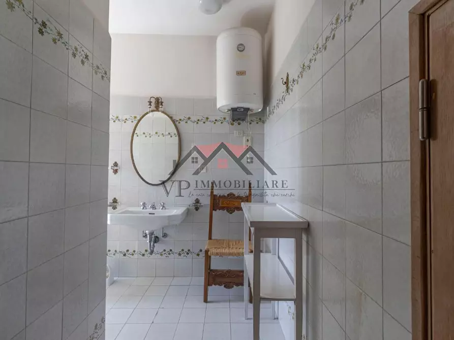 Immagine 36 di Appartamento in vendita  a Pomarance