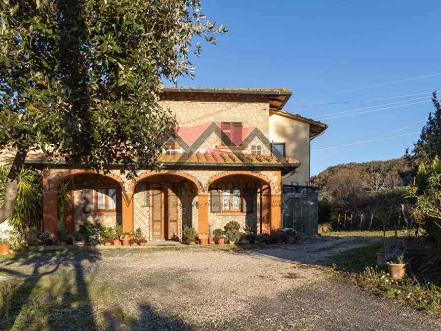 Immagine 2 di Casa indipendente in vendita  a Pomarance