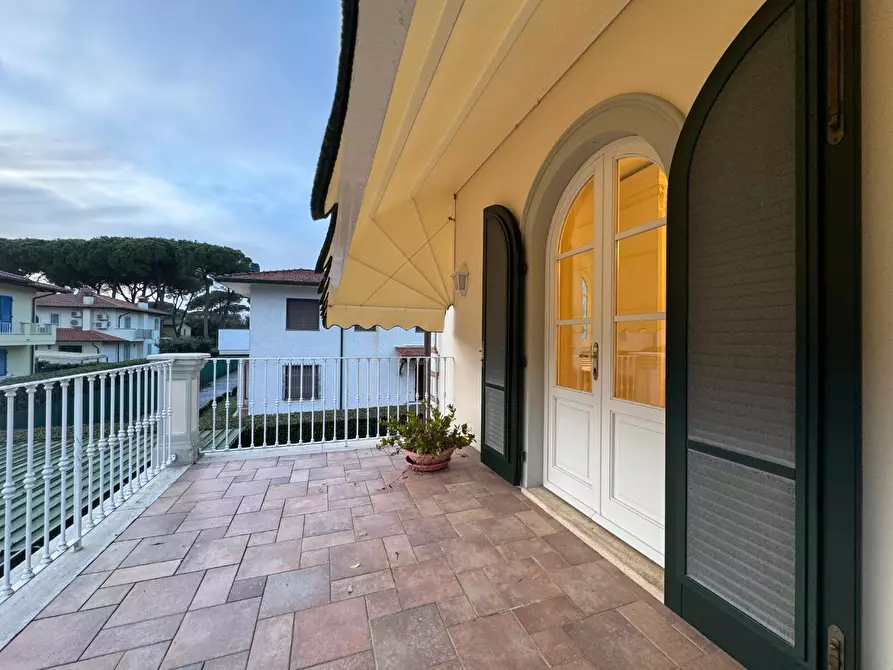 Immagine 28 di Casa bifamiliare in affitto  a Forte Dei Marmi