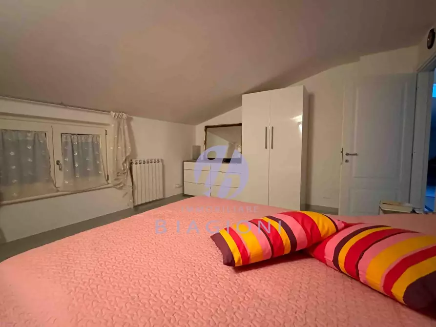 Immagine 25 di Casa trifamiliare in vendita  a Pietrasanta