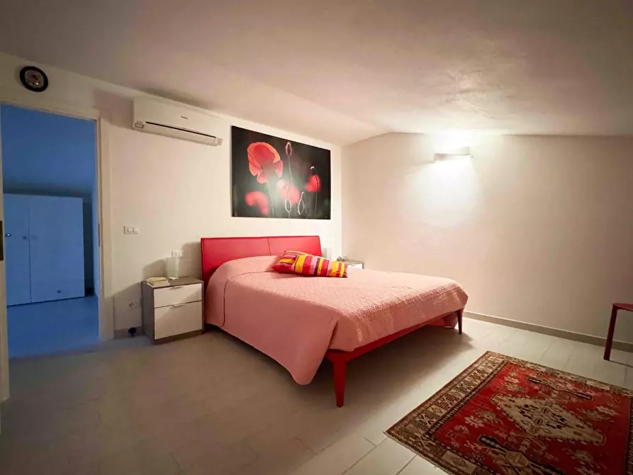 Immagine 23 di Casa trifamiliare in vendita  a Pietrasanta