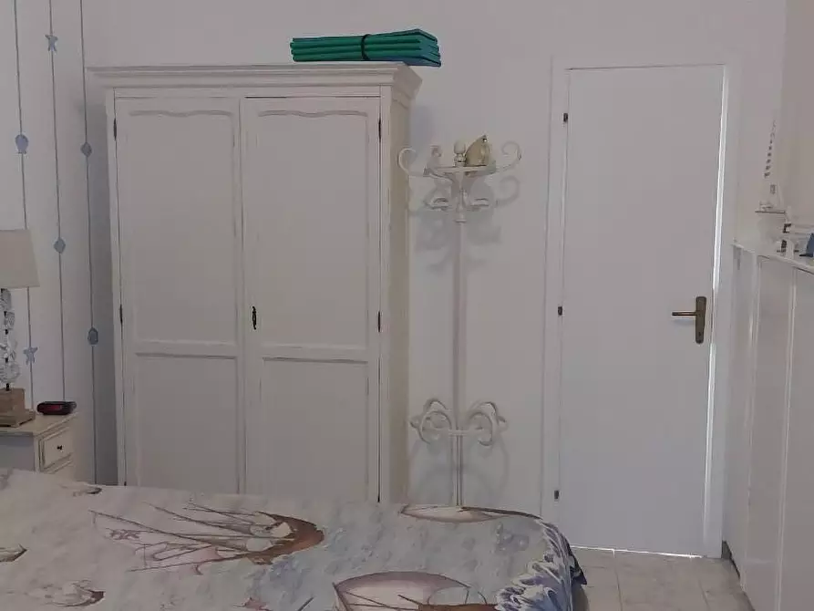 Immagine 5 di Appartamento in vendita  a Ortonovo