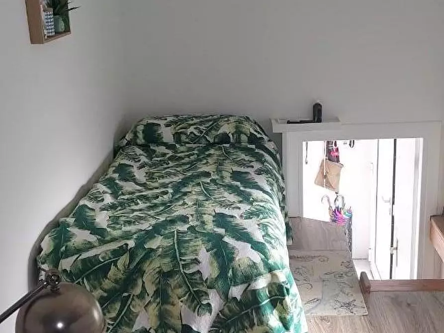 Immagine 15 di Appartamento in vendita  a Ortonovo