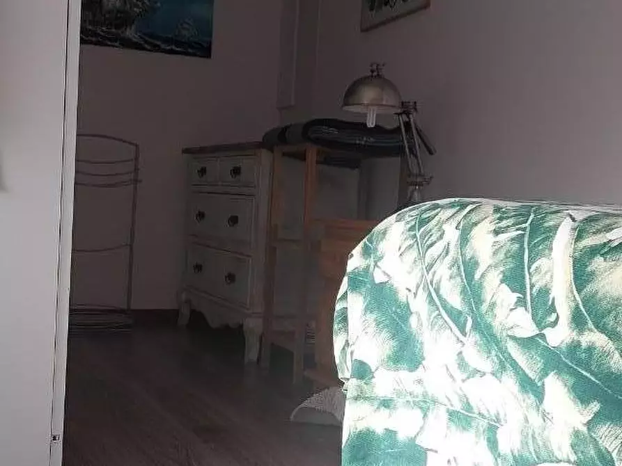 Immagine 14 di Appartamento in vendita  a Ortonovo