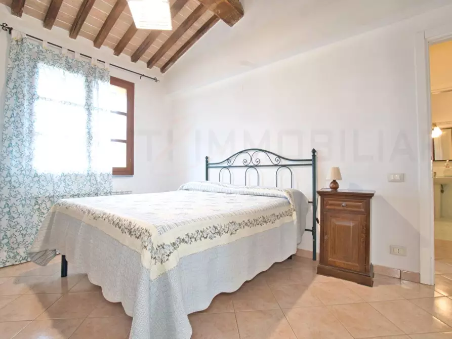 Immagine 18 di Appartamento in vendita  a Campiglia Marittima