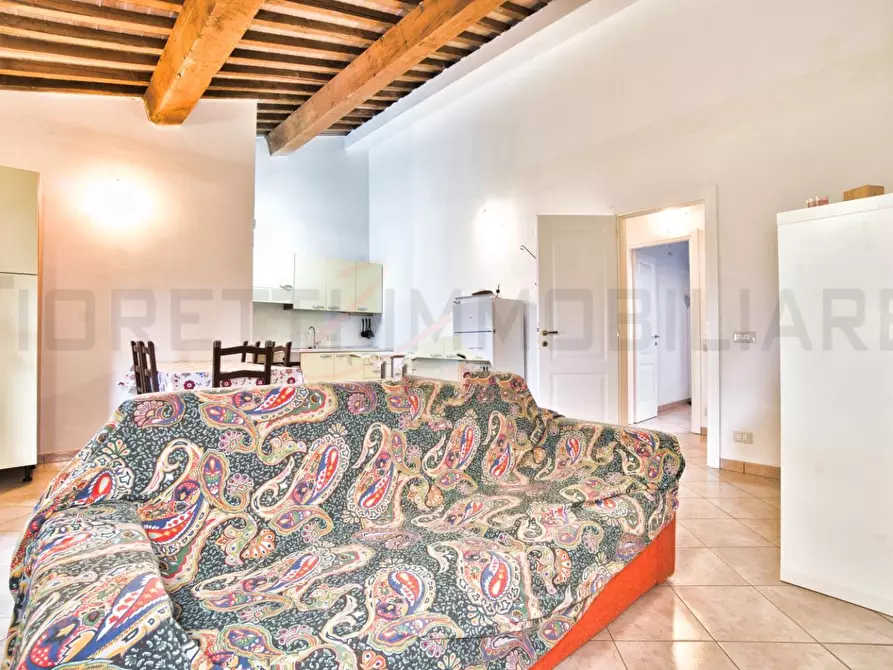 Immagine 11 di Appartamento in vendita  a Campiglia Marittima