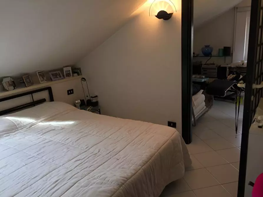 Immagine 20 di Casa semindipendente in vendita  a Carrara