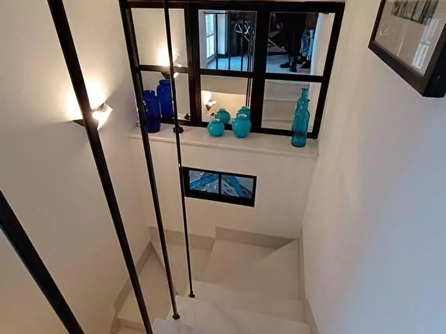 Immagine 70 di Casa semindipendente in vendita  a Carrara