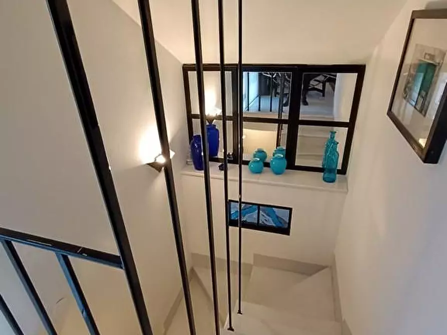 Immagine 63 di Casa semindipendente in vendita  a Carrara