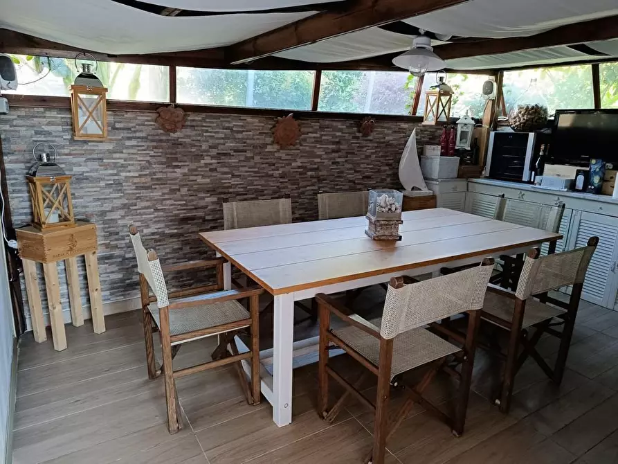 Immagine 60 di Casa semindipendente in vendita  a Carrara