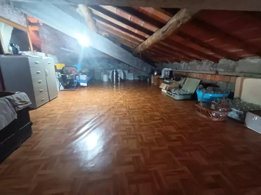 Immagine 15 di Villa in vendita  a Lucca