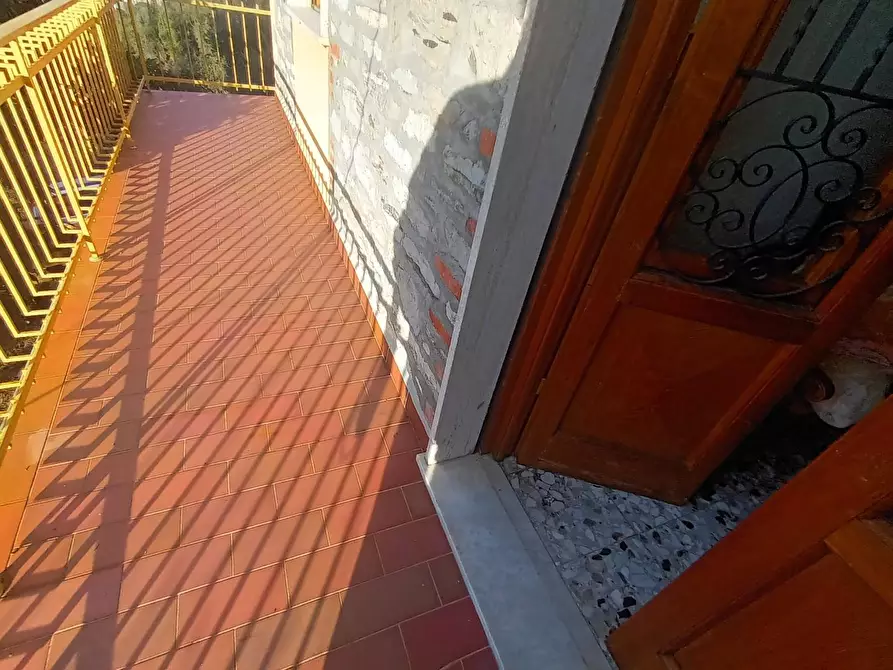 Immagine 6 di Villa in vendita  a Lucca