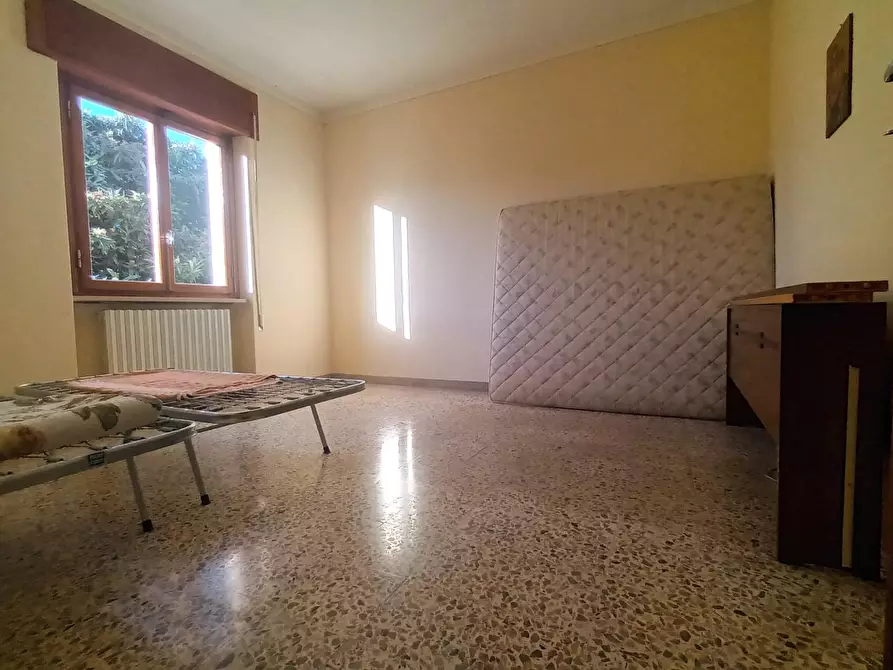 Immagine 30 di Villa in vendita  a Lucca