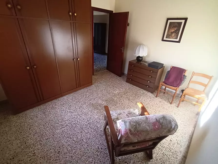 Immagine 21 di Villa in vendita  a Lucca