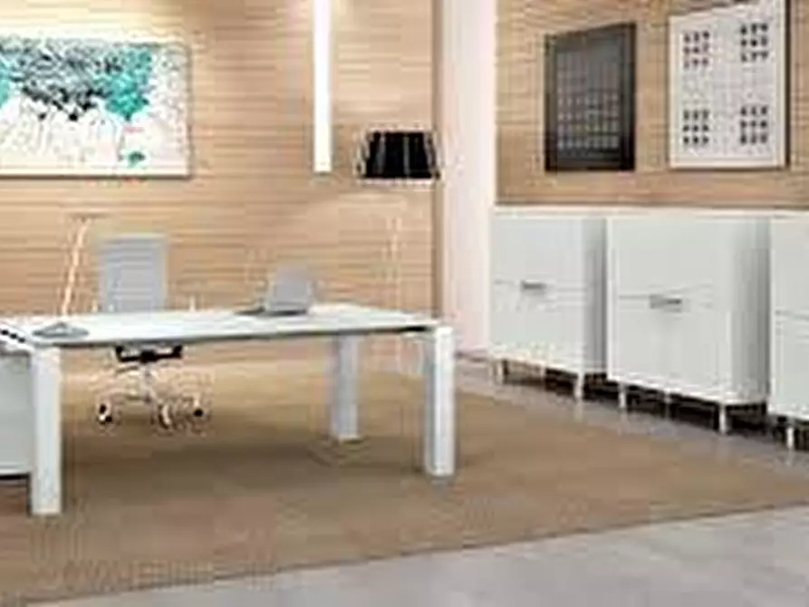 Immagine 6 di Ufficio in vendita  a Massarosa