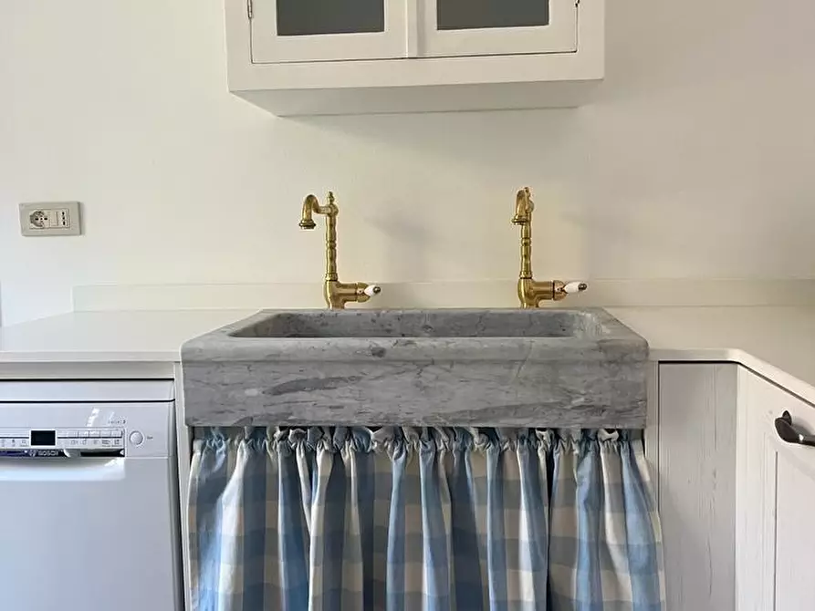 Immagine 16 di Villa in affitto  a Forte Dei Marmi