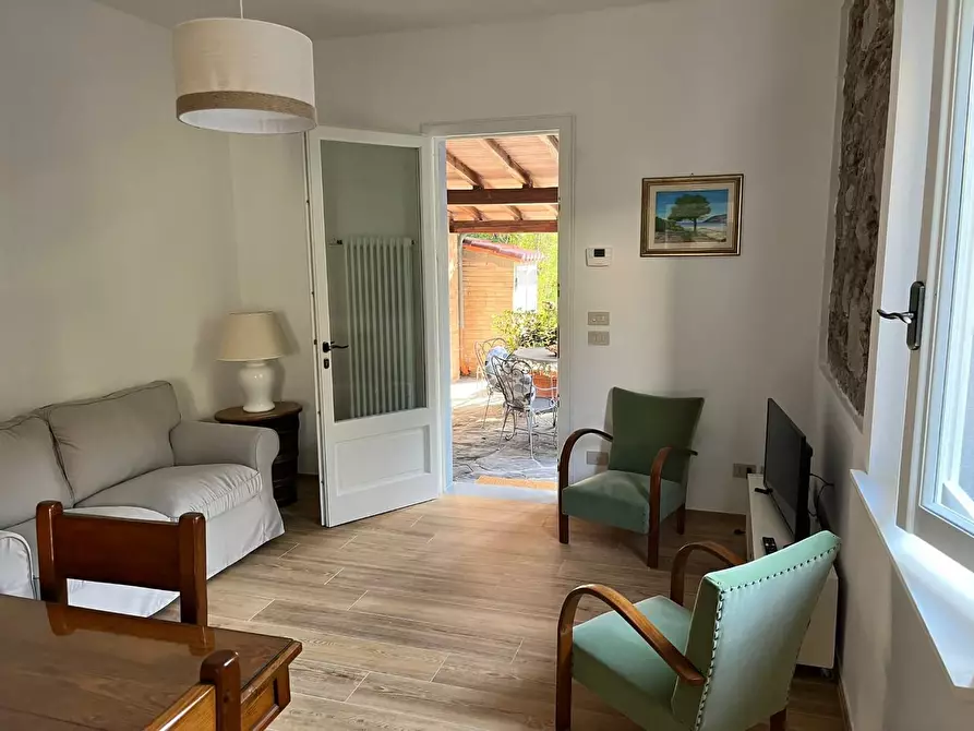 Immagine 14 di Villa in affitto  a Forte Dei Marmi