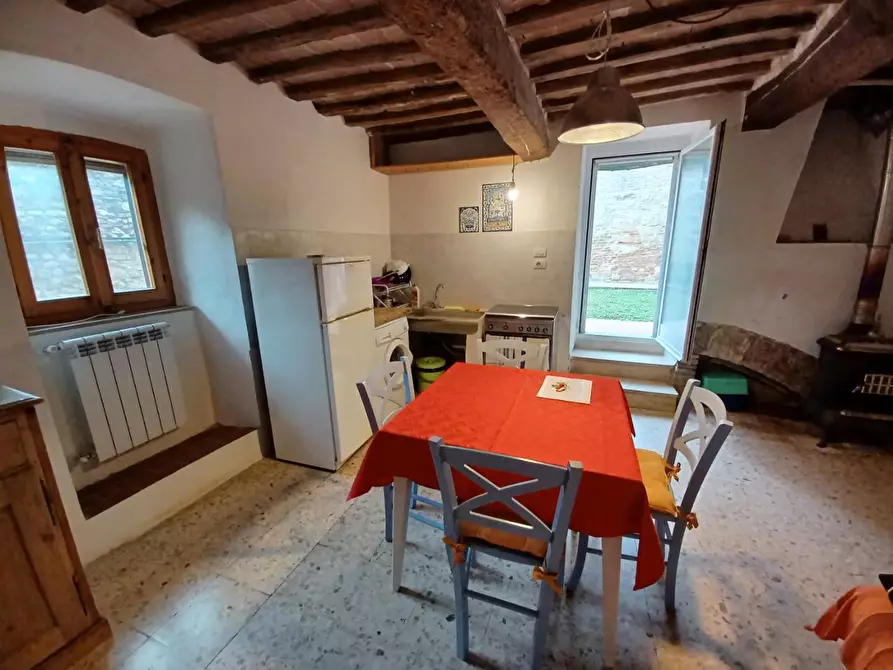 Immagine 12 di Appartamento in vendita  a Colle Di Val D'elsa