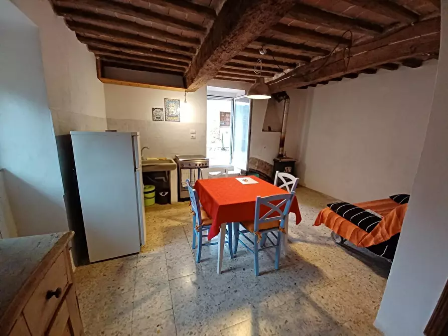 Immagine 10 di Appartamento in vendita  a Colle Di Val D'elsa