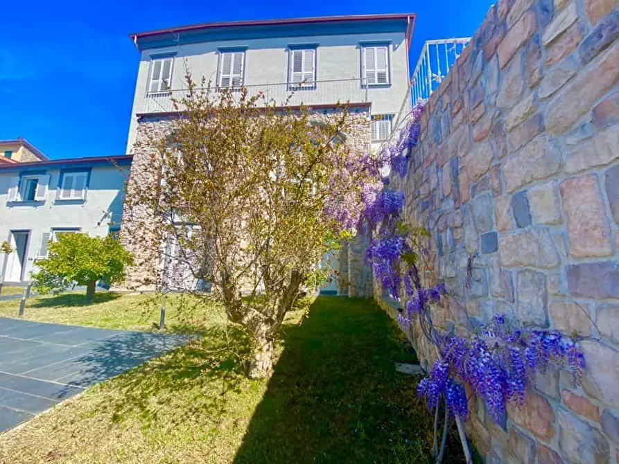 Immagine 3 di Appartamento in vendita  a La Spezia