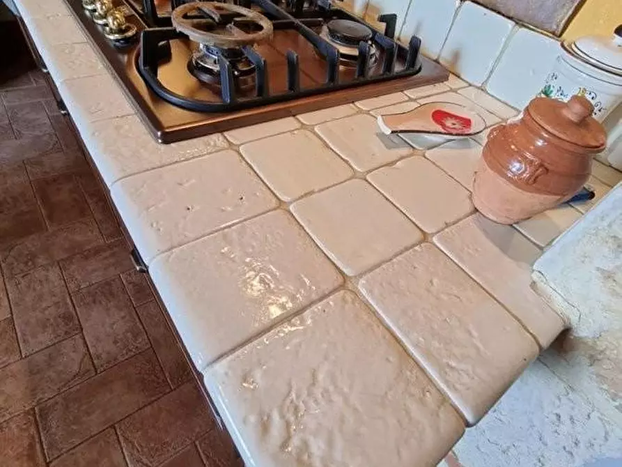 Immagine 25 di Porzione di casa in vendita  a Colle Di Val D'elsa