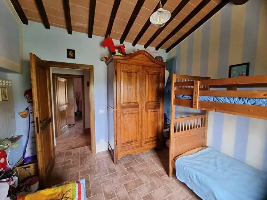 Immagine 26 di Porzione di casa in vendita  a Colle Di Val D'elsa