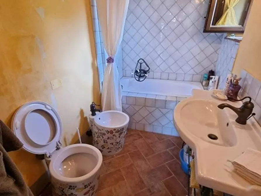 Immagine 7 di Porzione di casa in vendita  a Colle Di Val D'elsa