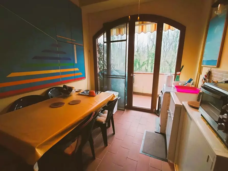 Immagine 8 di Appartamento in vendita  a Lucca