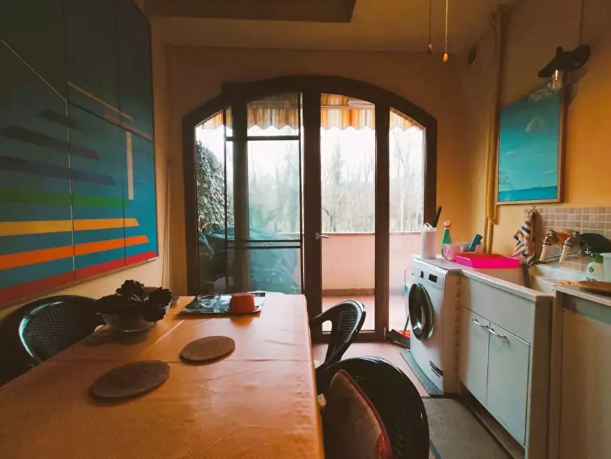 Immagine 9 di Appartamento in vendita  a Lucca