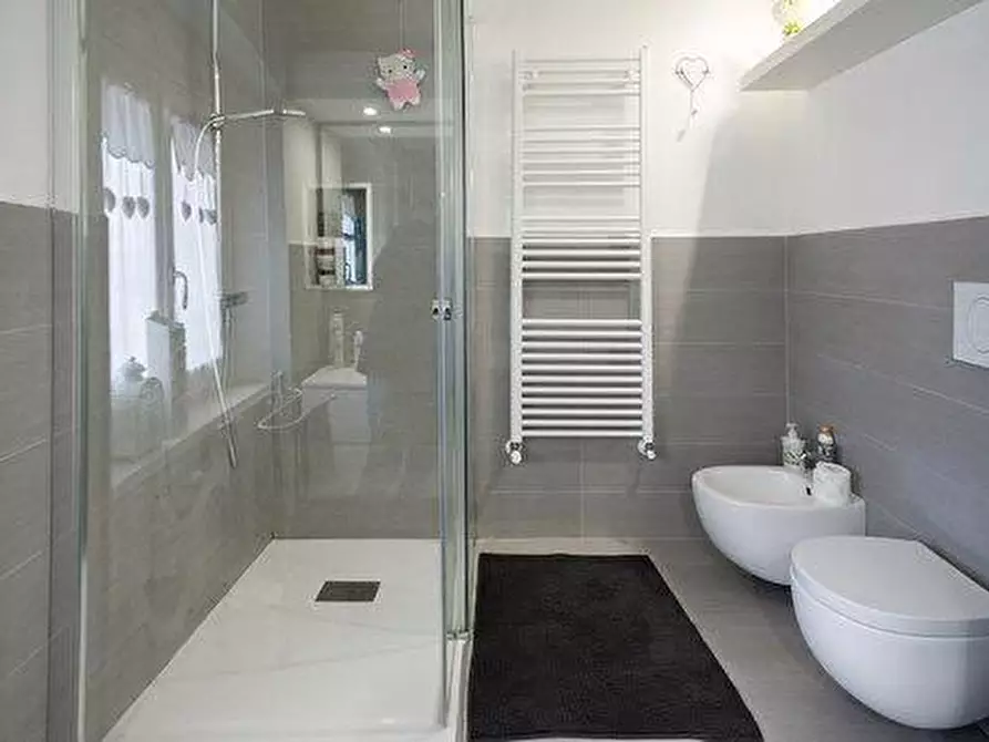 Immagine 12 di Appartamento in vendita  a Massa