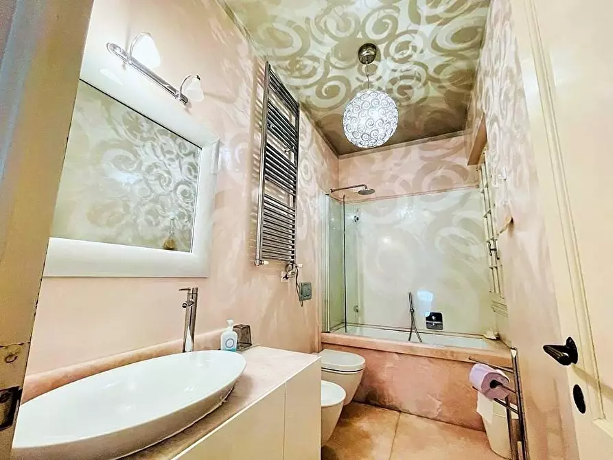 Immagine 22 di Villa in affitto  a Forte Dei Marmi