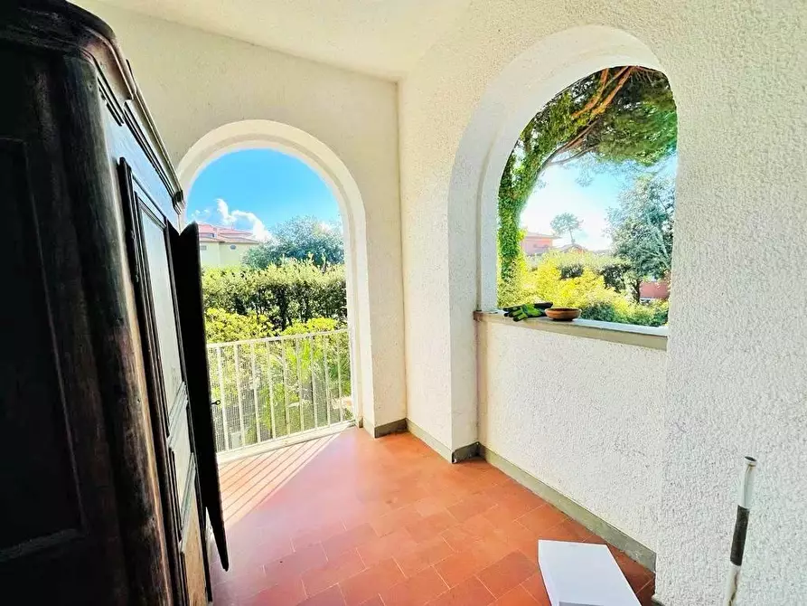 Immagine 30 di Villa in affitto  a Forte Dei Marmi
